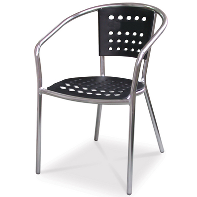 The Design Of These Arm Chairs Copies Bauhaus Furniture From The 1920s