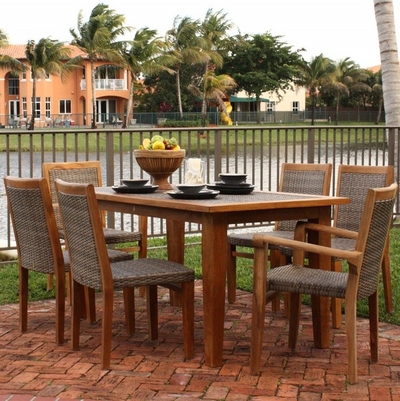 Island-Themed Outdoor Dining Made From Viro Fiber & Indonesian Teak Wood