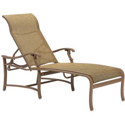 Tropitone celebrates the outdoor room and dresses it in style.
