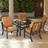 Bungalow Dining