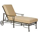 Palladian Chaise Lounge