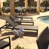 Porte Chaise Lounge